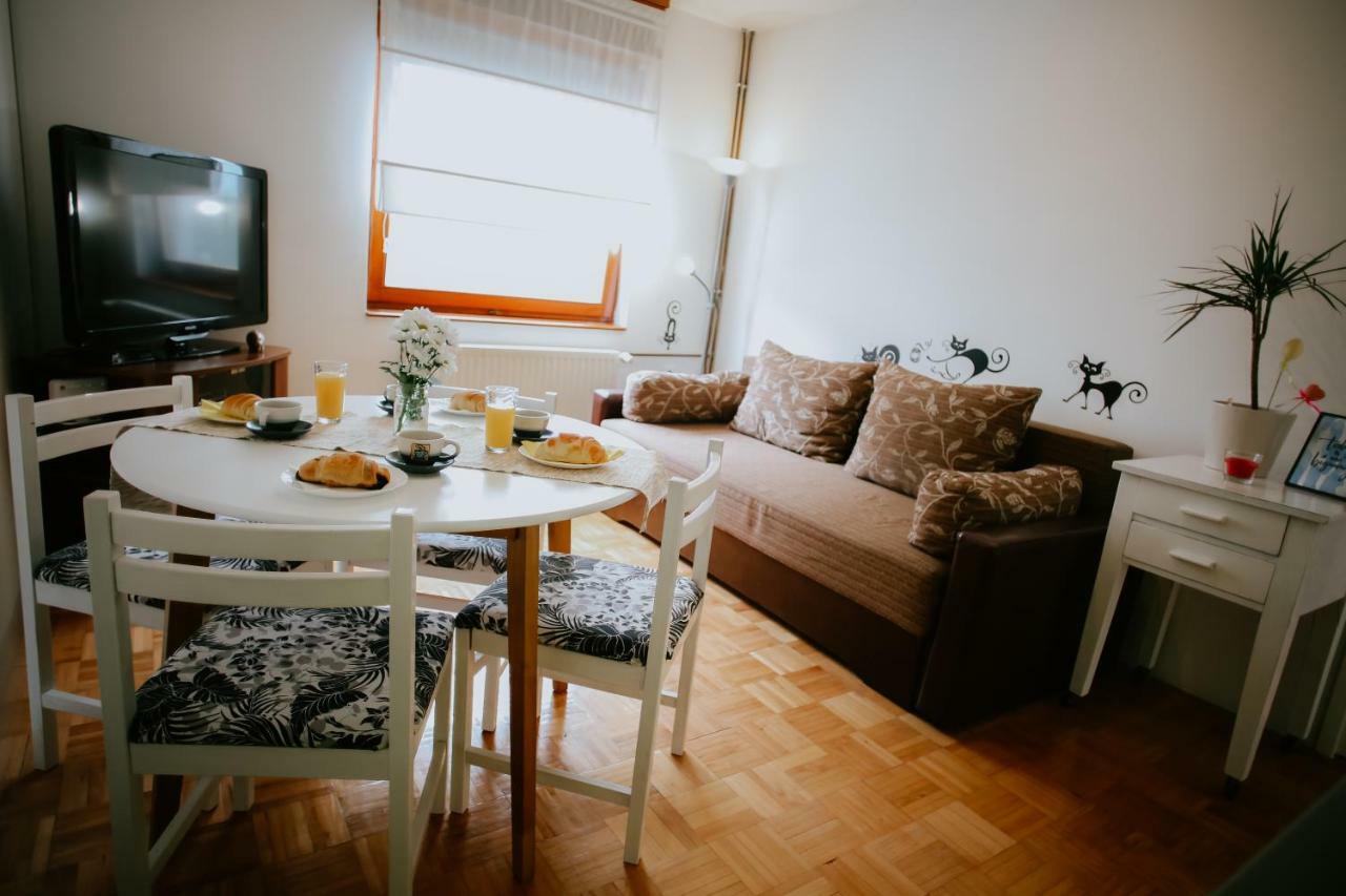 ווקובאר Petros Apartmani מראה חיצוני תמונה