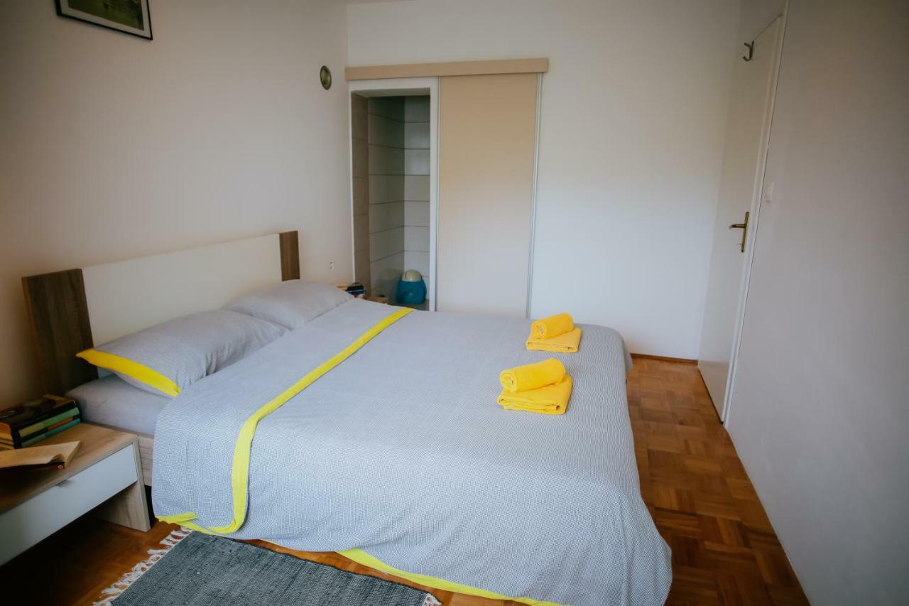 ווקובאר Petros Apartmani מראה חיצוני תמונה