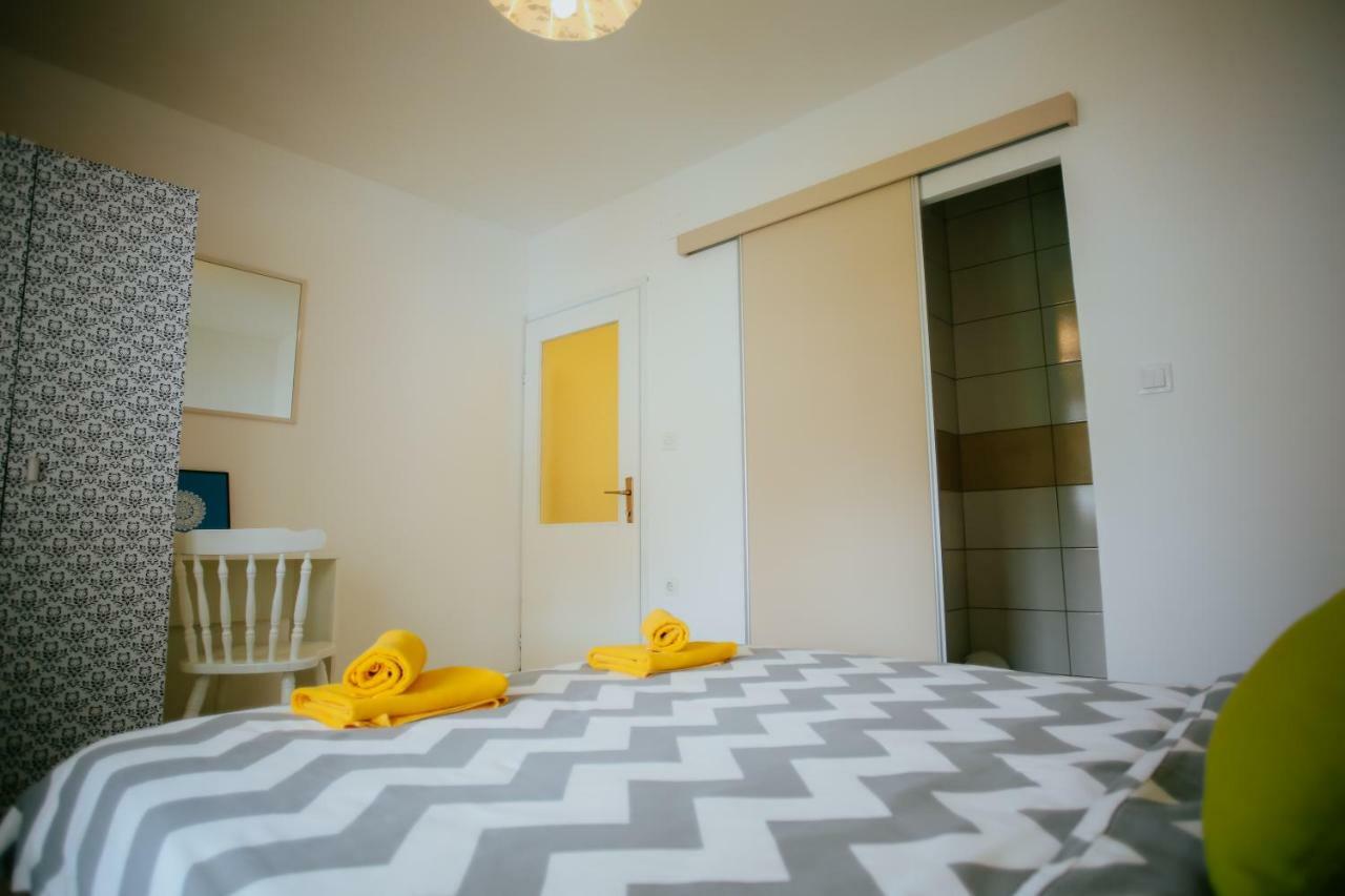 ווקובאר Petros Apartmani מראה חיצוני תמונה