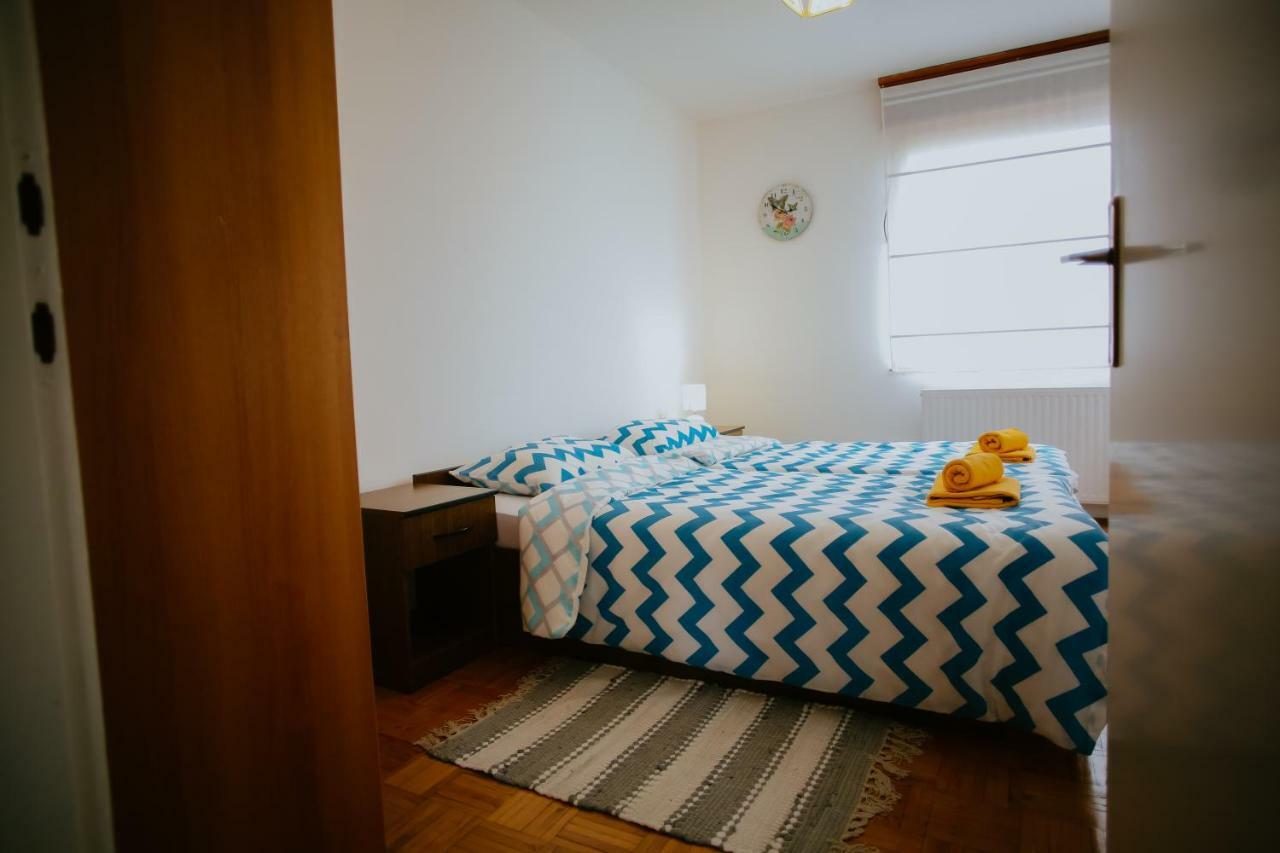 ווקובאר Petros Apartmani מראה חיצוני תמונה